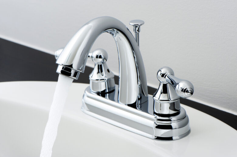 Im Bad die Wasserarmatur auswechseln - Alles zum Einrichten