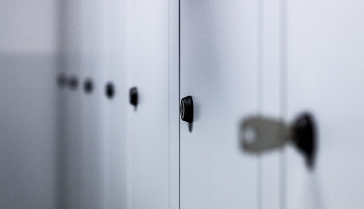 Metallschrank